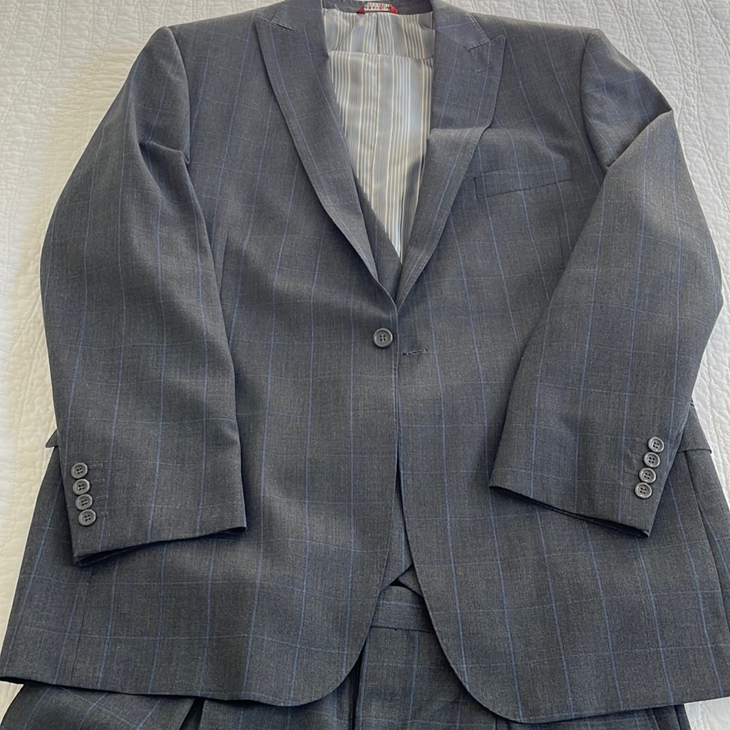 Men Suite
